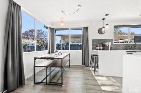 Photo of property in 34 California Drive, Totara Park, Upper Hutt, 5018