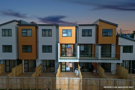 Photo of property in 5/28 Lavelle Road, Henderson, Auckland, 0612