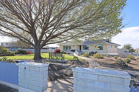 Photo of property in 16 Percy Street, Weston, Oamaru, 9401