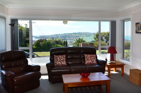 Photo of property in 69 Earls Road, Saint Clair, Dunedin, 9012