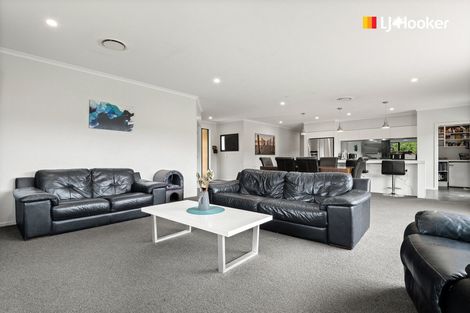Photo of property in 32 Calluna Crescent, Mosgiel, 9024