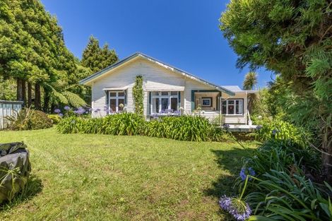 Photo of property in 150 Ackworth Road, Lepperton, New Plymouth, 4373