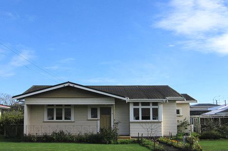 Photo of property in 2 Shamrock Street, Levin, 5510