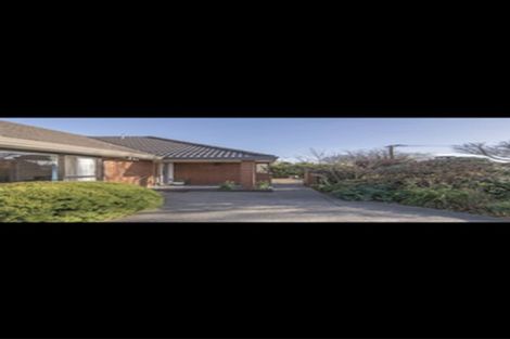 Photo of property in 1/423 Harewood Road, Harewood, Christchurch, 8051