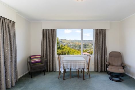 Photo of property in 28 Franklyn Road, Tawa, Wellington, 5028