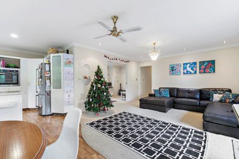 Photo of property in 17 Thornlea Drive, Welcome Bay, Tauranga, 3112