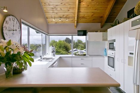 Photo of property in 2/21 Hindmarsh Drive, Rangatira Park, Taupo, 3330