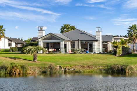 Photo of property in 89 Barbados Way, One Tree Point, 0118