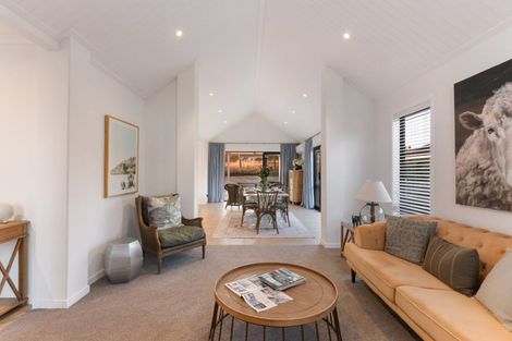 Photo of property in 10 Te Rata Boulevard, Karaka, 2124