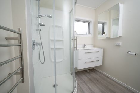 Photo of property in 22 Clutha Street, Alexandra, 9320