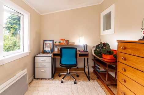 Photo of property in 19 Moir Street, Mount Victoria, Wellington, 6011