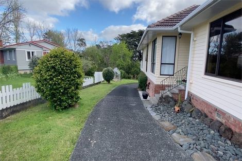 Photo of property in 9 Albert Pryor Avenue, Henderson, Auckland, 0612