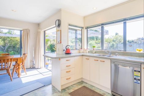 Photo of property in 85 Makarini Street, Paraparaumu, 5032