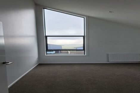 Photo of property in 17 Lemonwood Way, Woodridge, Wellington, 6037