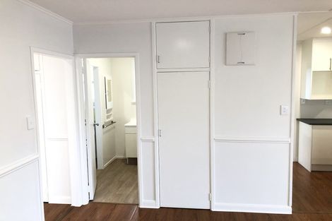 Photo of property in 536 Beach Road, Murrays Bay, Auckland, 0630