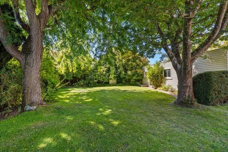 Photo of property in 100 Brookside Terrace, Bryndwr, Christchurch, 8053