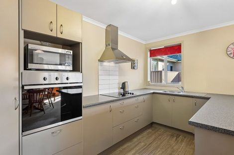 Photo of property in 14a Severn Street, Green Island, Dunedin, 9018