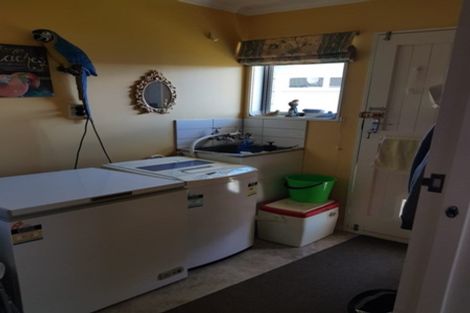 Photo of property in 46 Hospital Street, Dannevirke, 4930