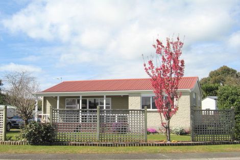 Photo of property in 19 Arthur Street, Whitianga, 3510