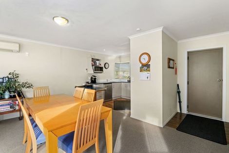 Photo of property in 53/64 Kawaha Point Road, Kawaha Point, Rotorua, 3010