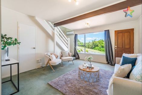 Photo of property in 12a Jacaranda Grove, Maungaraki, Lower Hutt, 5010