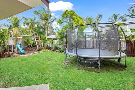 Photo of property in 4 Snowden Place, Opaheke, Papakura, 2113