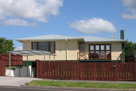 Photo of property in 136 Avondale Road, Avondale, Auckland, 1026