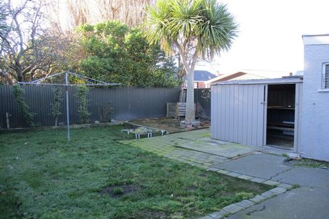 Photo of property in 10 Cashel Street, South Dunedin, Dunedin, 9012