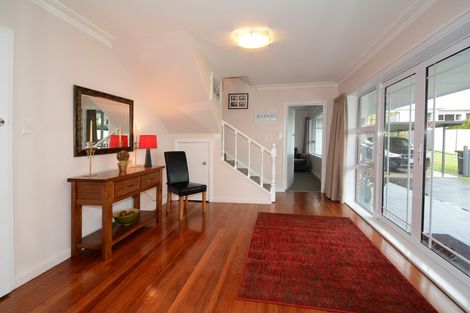Photo of property in 69 Earls Road, Saint Clair, Dunedin, 9012