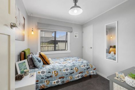 Photo of property in 51 Upjohn Street, Brooklands, New Plymouth, 4310