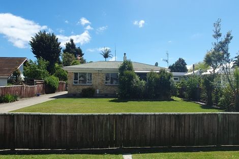 Photo of property in 24 Pohutu Street, Whakatane, 3120