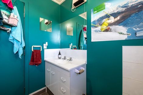 Photo of property in 12 Glen Road, Mornington, Dunedin, 9011