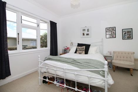 Photo of property in 4/7-9 Terrace Street, Roslyn, Palmerston North, 4414