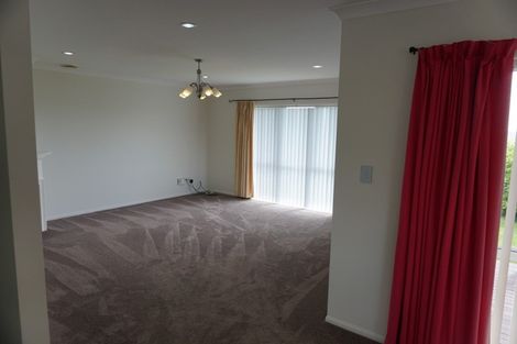 Photo of property in 4 Comber Place, Johnsonville, Wellington, 6037