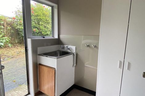 Photo of property in 88 William Bayes Place, Red Beach, 0932