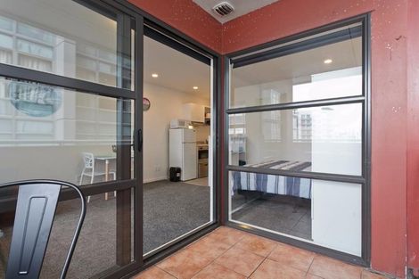 Photo of property in Oakwood Hall Apartments, 3d/81 Wakefield Street, Auckland Central, Auckland, 1010