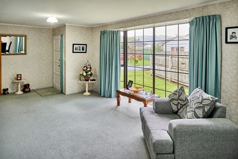 Photo of property in 5/8 Hewer Crescent, Naenae, Lower Hutt, 5011