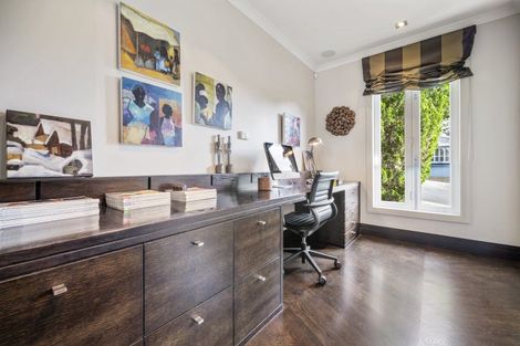 Photo of property in 5 Bridgewater Road, Parnell, Auckland, 1052