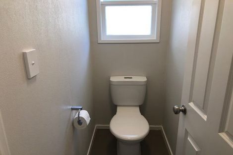 Photo of property in 211 Matai Road, Raumati Beach, Paraparaumu, 5032