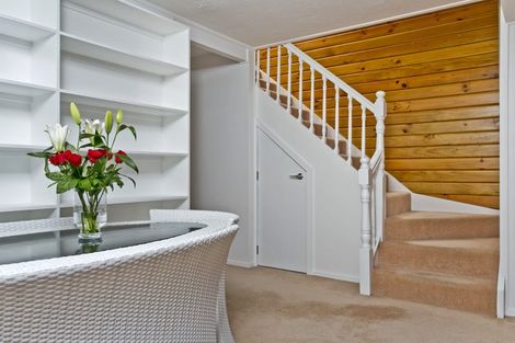 Photo of property in 32 Hobson Road, Lucas Heights, Auckland, 0632