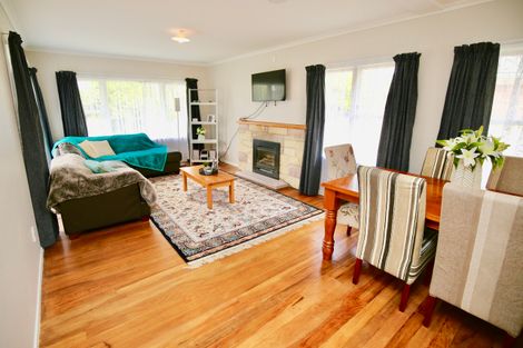 Photo of property in 27 Nevada Road, Silverdale, Hamilton, 3216