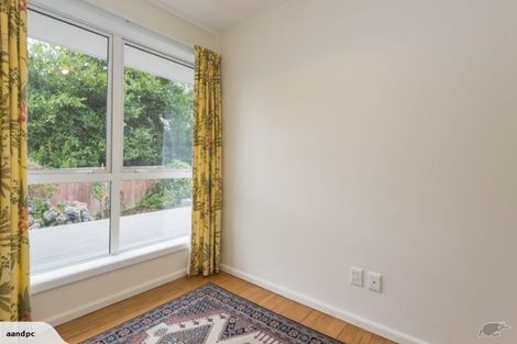 Photo of property in 2/14a Garreg Road, Fendalton, Christchurch, 8052