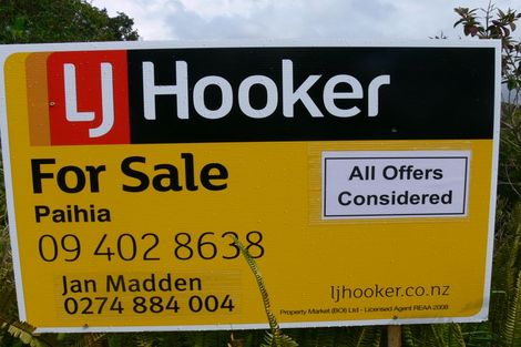 Photo of property in 62 Te Haumi Drive, Paihia, 0200