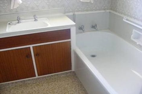 Photo of property in 1/507 Eastbourne Street East, Hastings, 4122