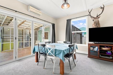 Photo of property in 8 Albert Street, Pahiatua, 4910