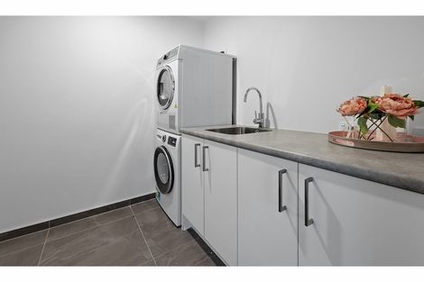 Photo of property in 54 Aberdeen Road, Campbells Bay, Auckland, 0620