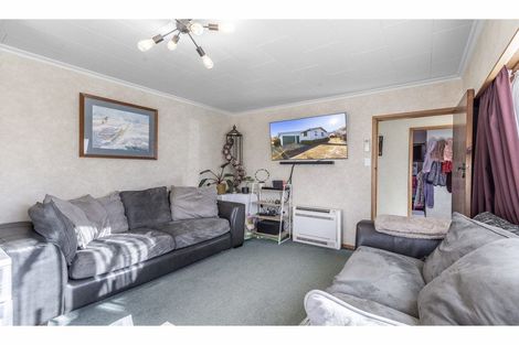 Photo of property in 9 Collean Street, Wallacetown, 9816