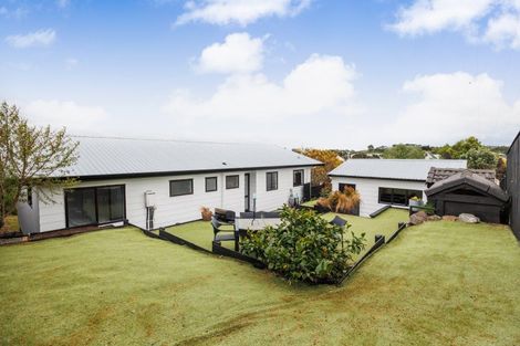 Photo of property in 43 Fraser Drive, Feilding, 4702