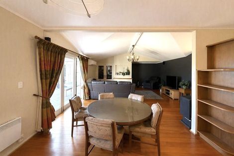 Photo of property in 3 Douglas Street, Paraparaumu Beach, Paraparaumu, 5032