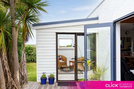 Photo of property in 384 Taieri Mouth Road, Kuri Bush, Brighton, 9091